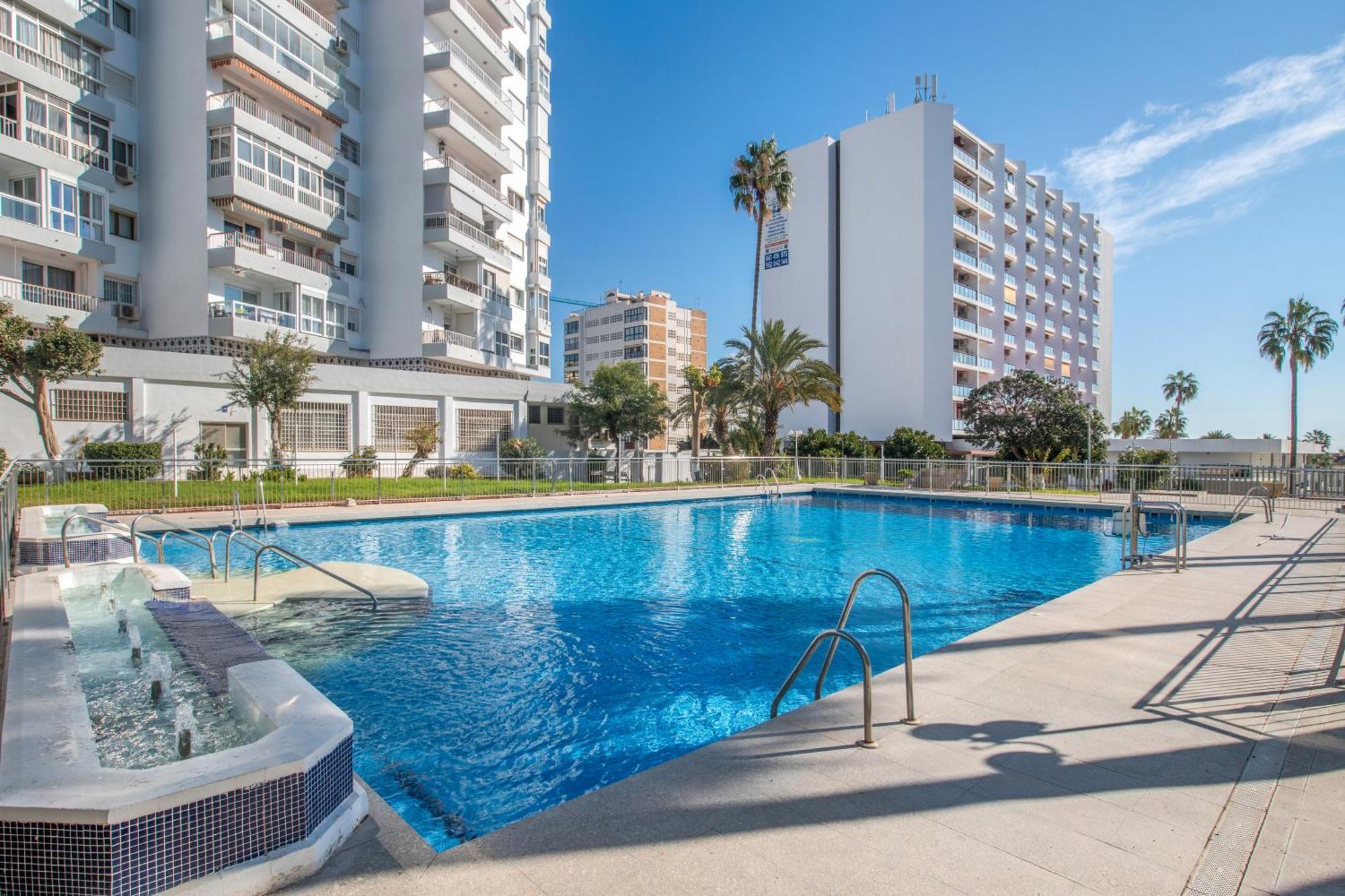 Next To Puerto Marina And The Beach بينالماذينا المظهر الخارجي الصورة